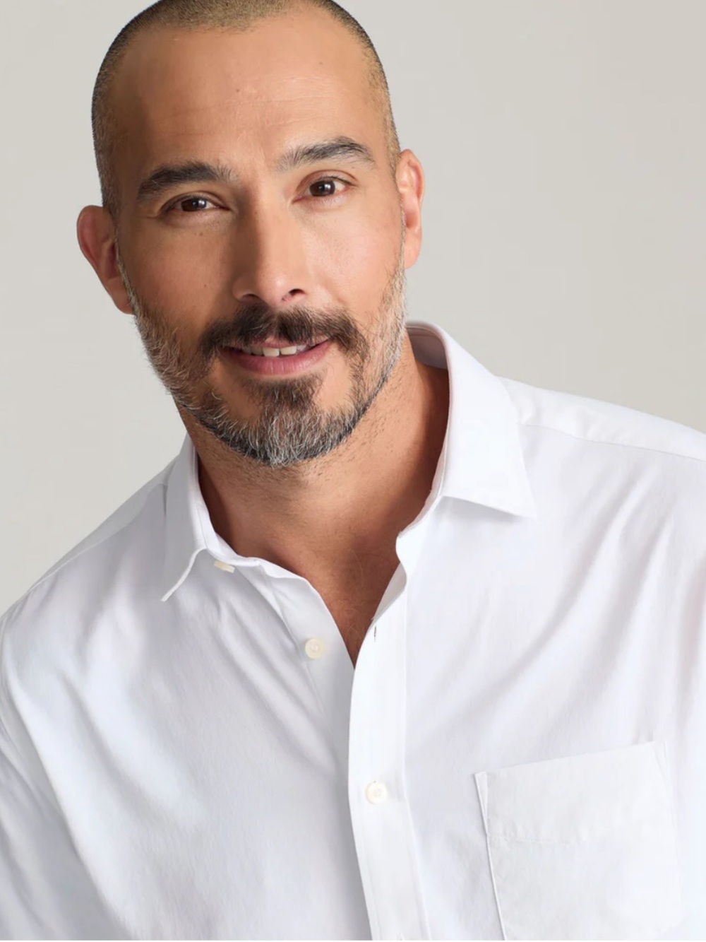 UNTUCKit Performance Gironde Slim Fit Button Down Shirt White - Picture 15 of 16
